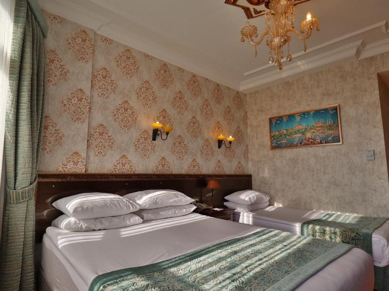 Blue House Hotel