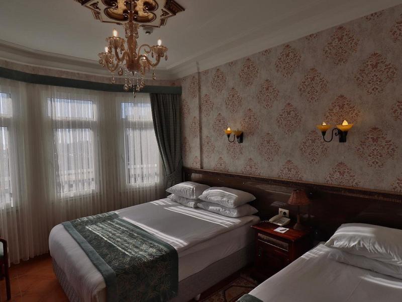 Blue House Hotel