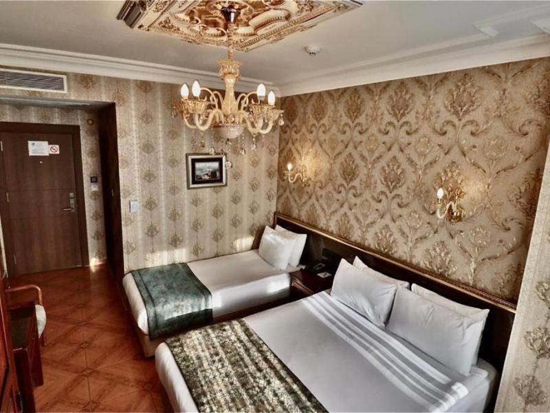 Blue House Hotel