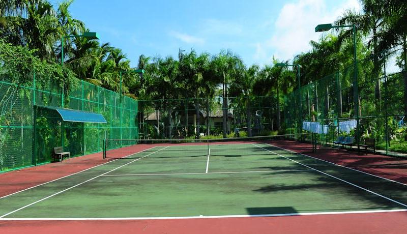 L`Azure Resort and Spa