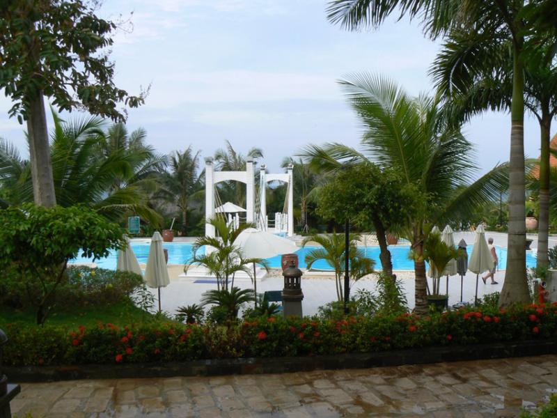 L`Azure Resort and Spa