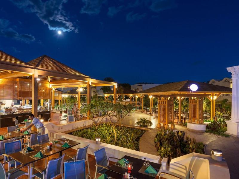 SENTIDO Reef Oasis Senses Resort