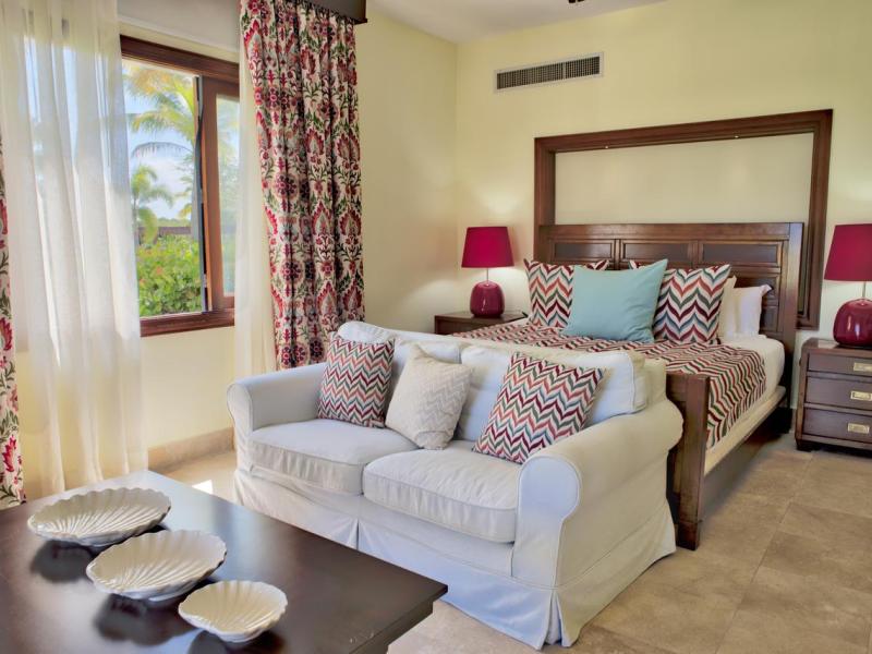 Xeliter Golden Bear Lodge & Golf