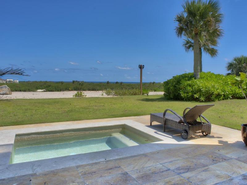 Xeliter Golden Bear Lodge & Golf