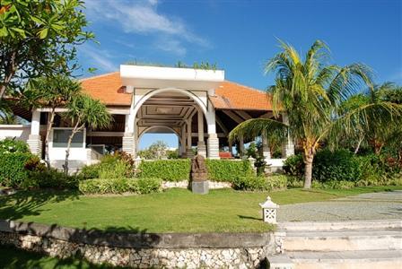 Blue Point Bay Villas & Spa