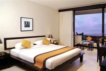 Blue Point Bay Villas & Spa