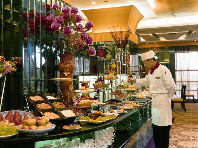 Beijing Tibet Hotel