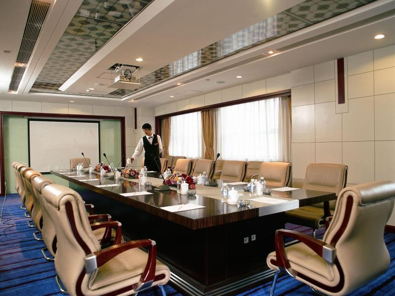 Beijing Tibet Hotel