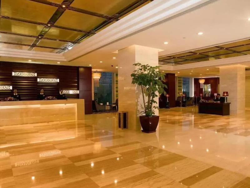 Beijing Tibet Hotel