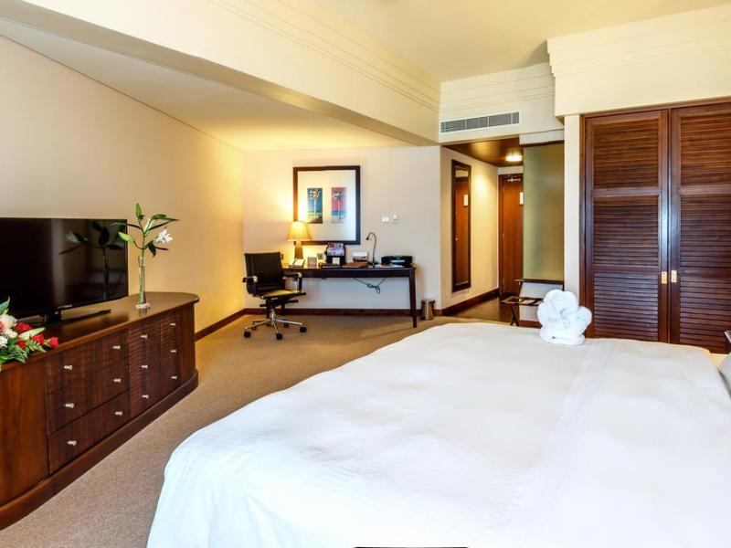 Danat Jebel Dhanna Resort