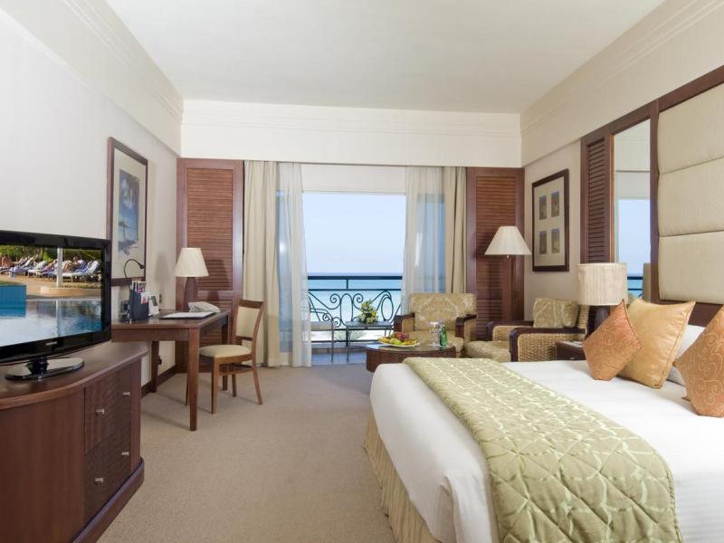 Danat Jebel Dhanna Resort