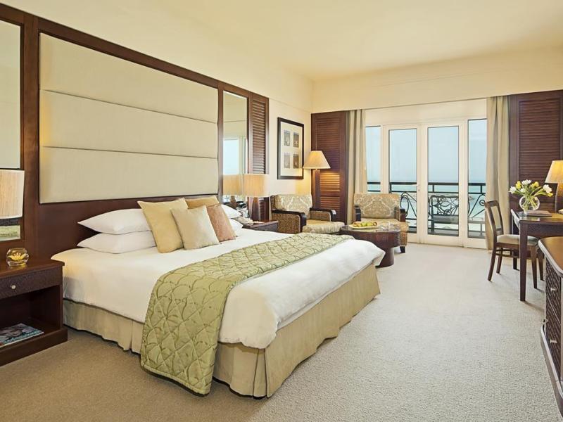 Danat Jebel Dhanna Resort