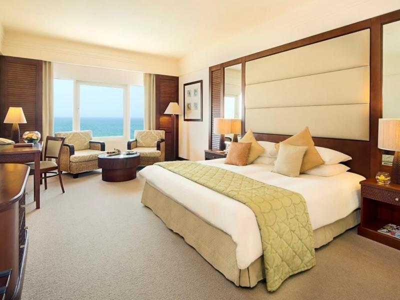 Danat Jebel Dhanna Resort