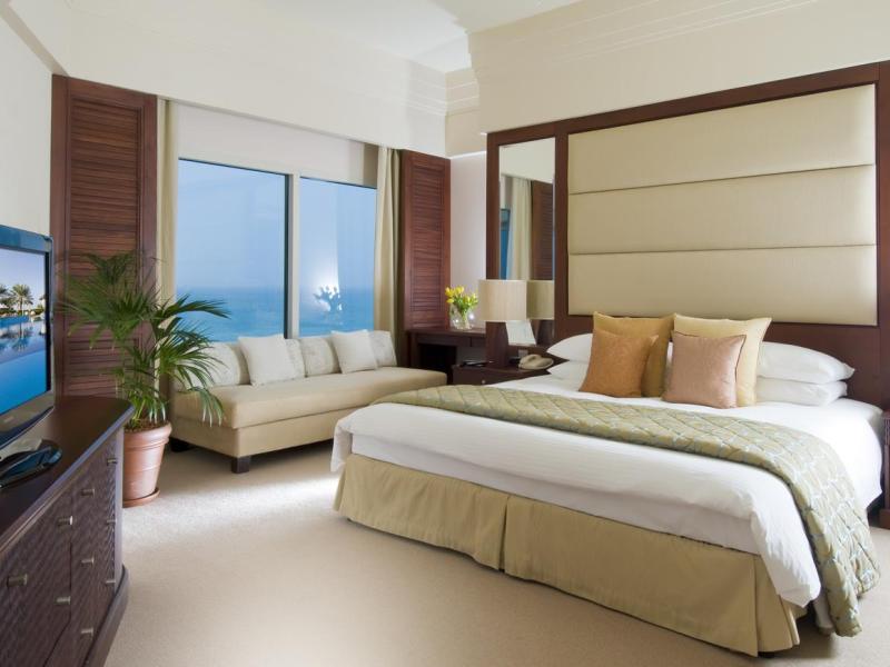 Danat Jebel Dhanna Resort