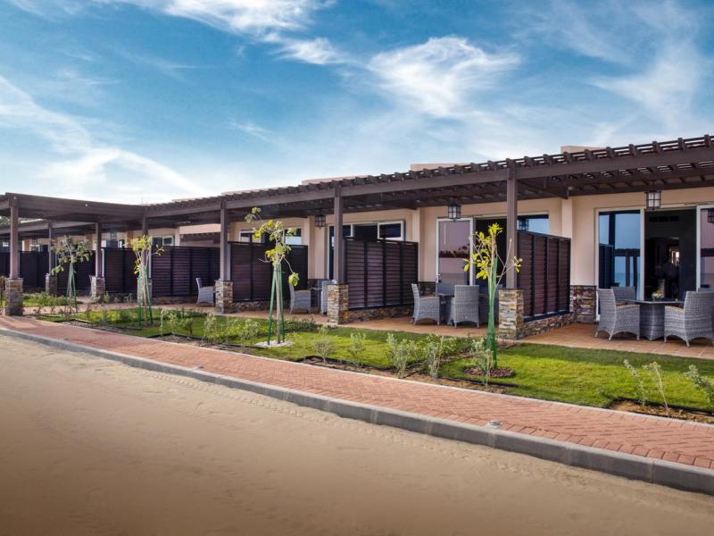 Danat Jebel Dhanna Resort