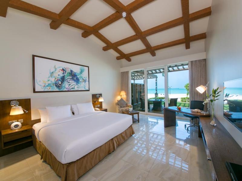 Danat Jebel Dhanna Resort