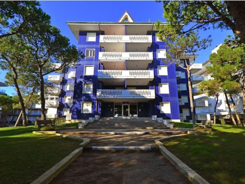 Blu Residence