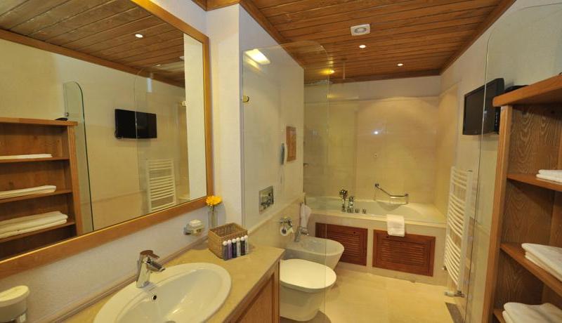 Pirin Golf Hotel & Spa