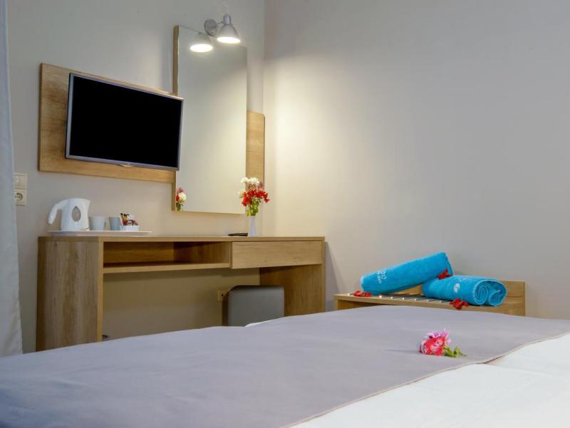 Zeus Hotels Blue Sea Beach