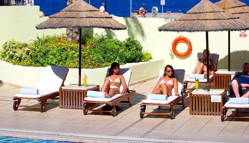 Blue Sky City Beach Hotel