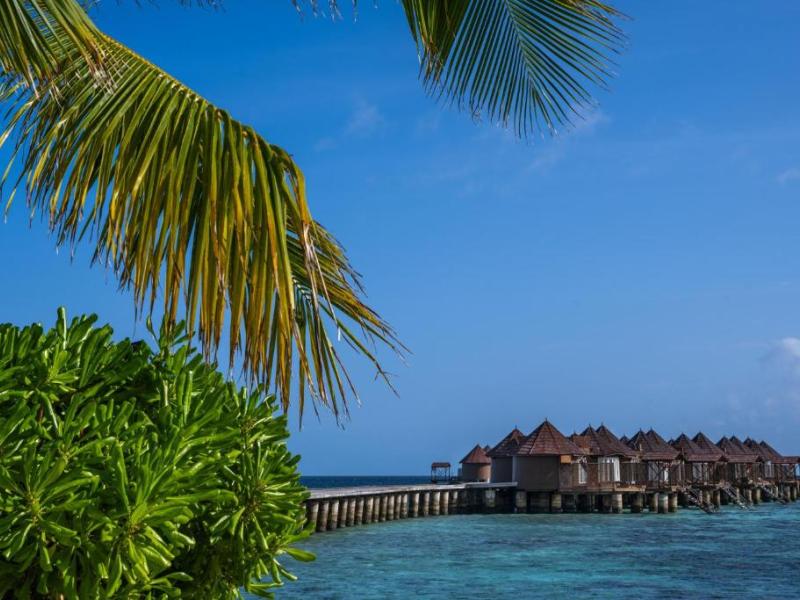 Nika Island Resort & Spa