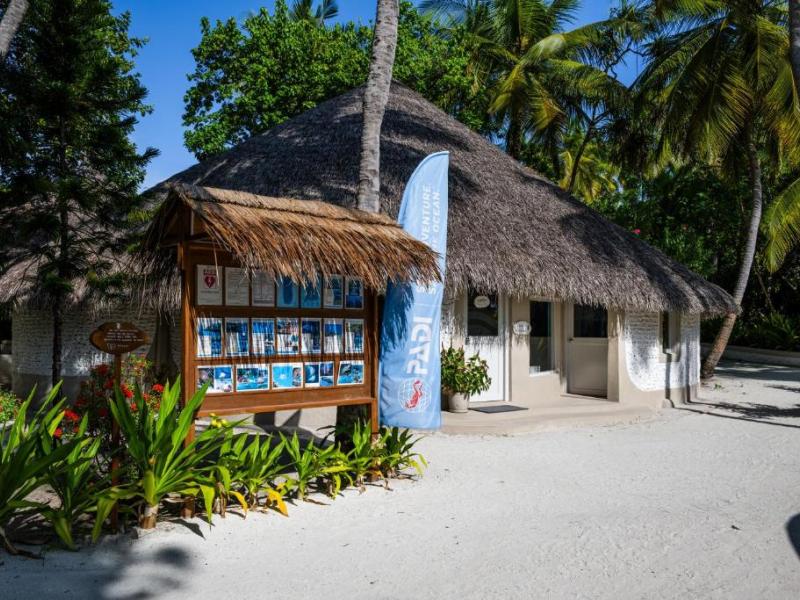 Nika Island Resort & Spa