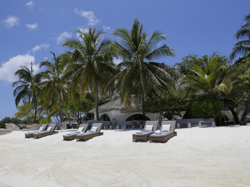 Nika Island Resort & Spa