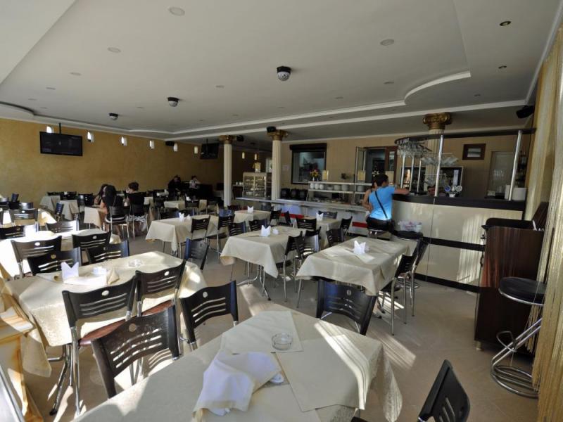 Афина (Дивноморское)