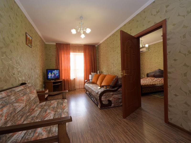 Афина (Дивноморское)