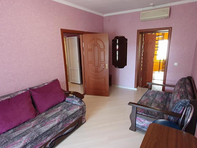 Афина (Дивноморское)