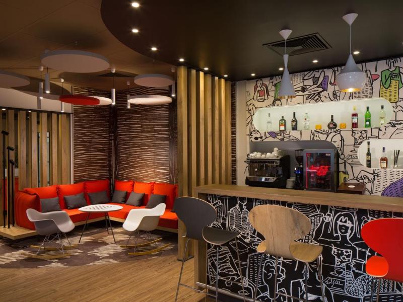 Ibis Budapest Heroes Square