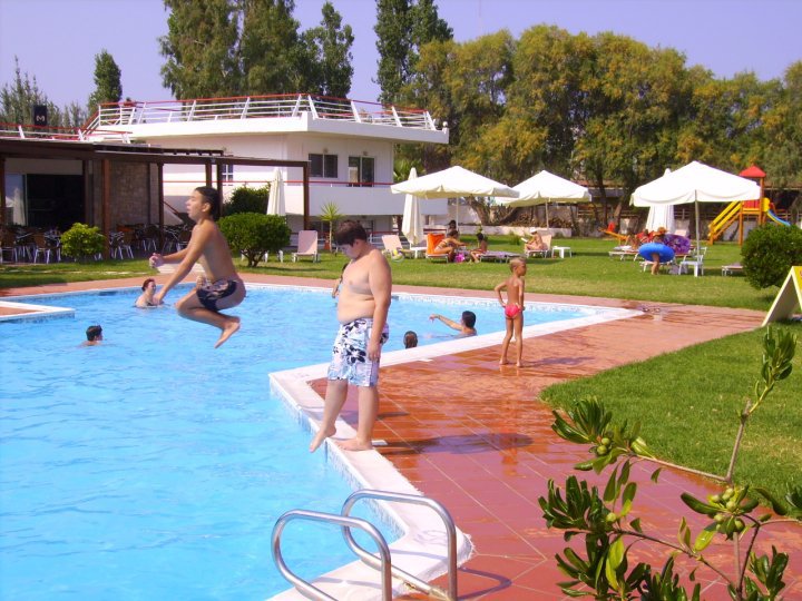 Leonanti Hotel