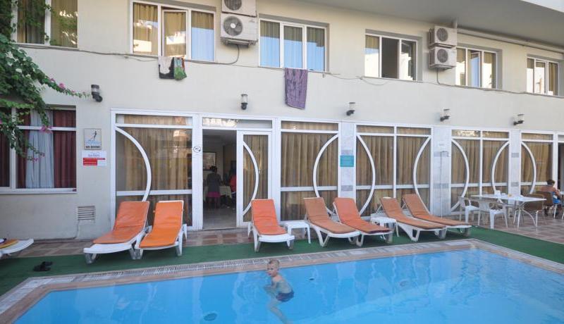 Sun Maris Central Hotel