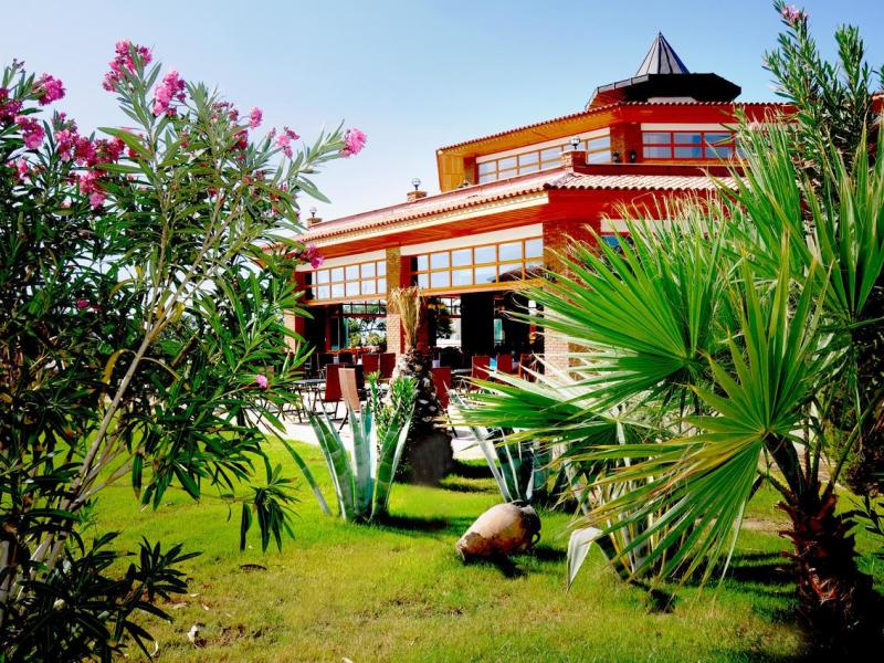 Angora Beach Resort (Cumhuriyet)