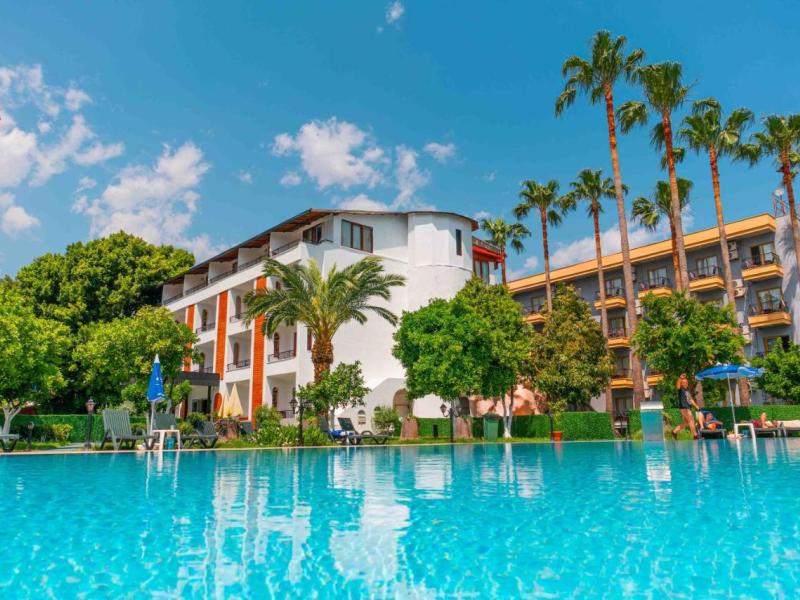 Belpoint Beach Hotel