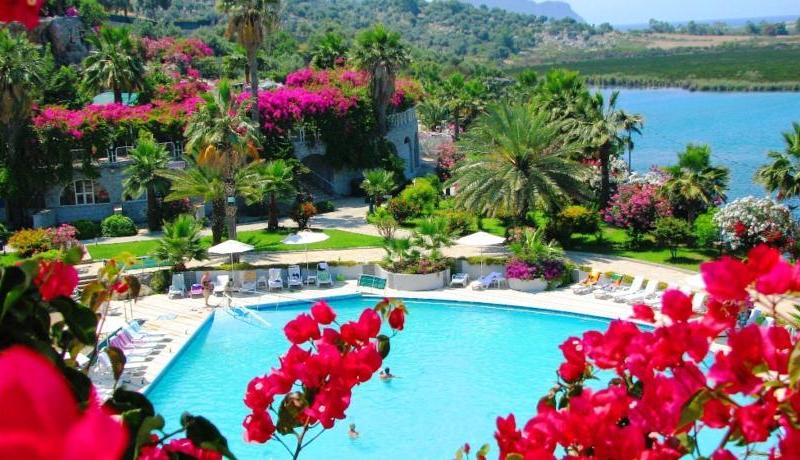 Therme Maris Thermal & Spa Resort