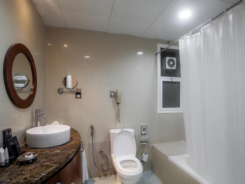 Golden Sands Hotel & Residences