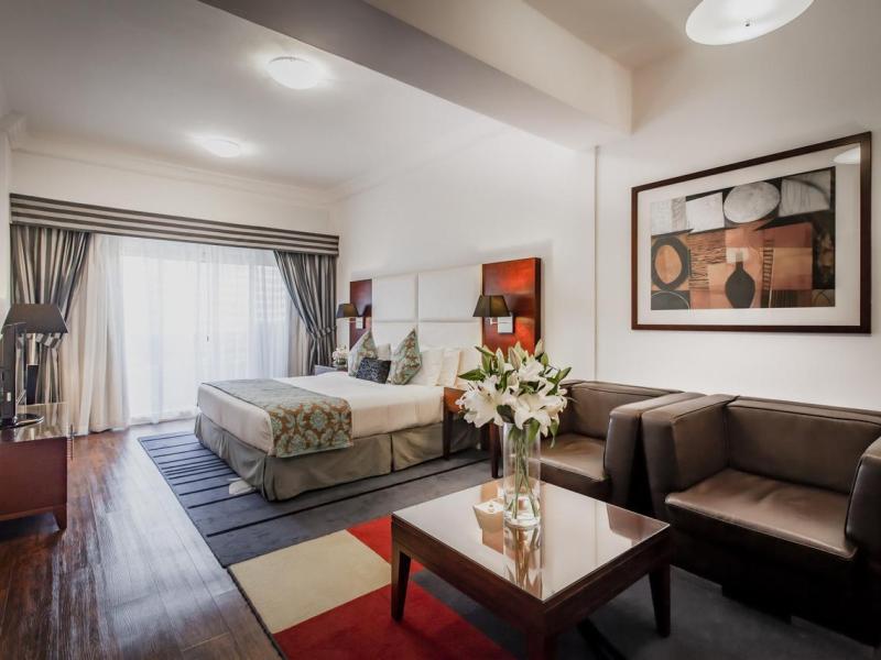 Golden Sands Hotel & Residences