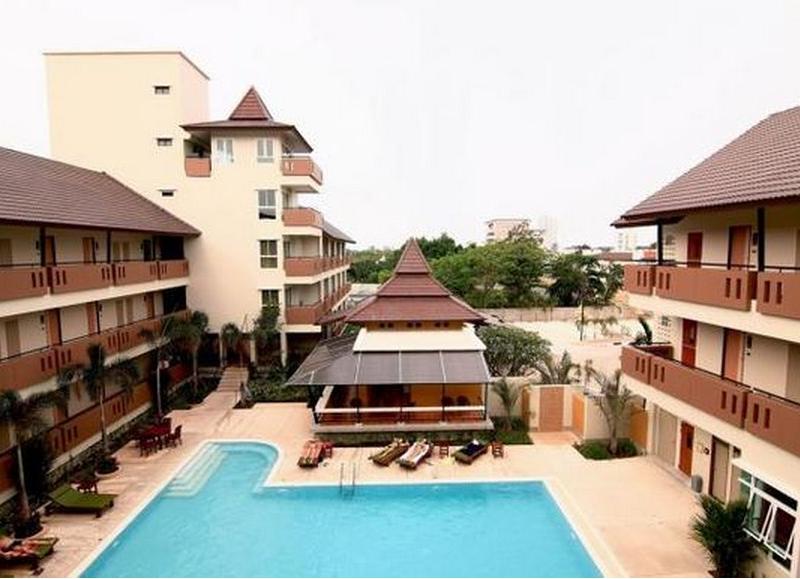 Chaiyapruek Suites Serviced Residence