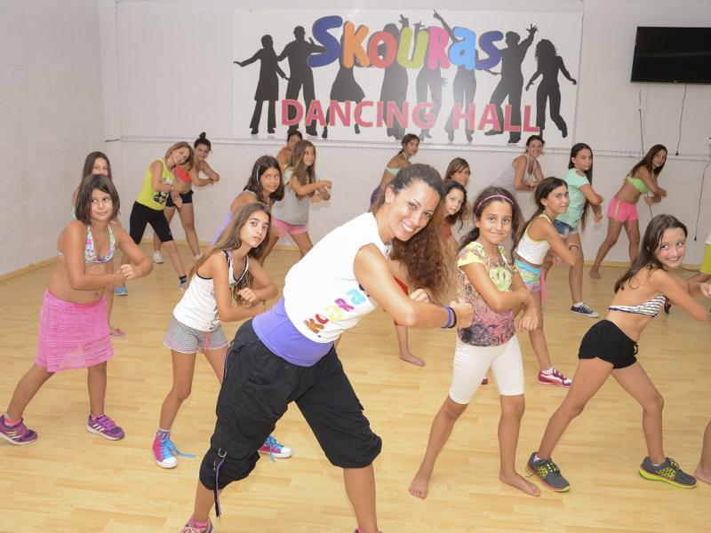 Skouras Sports & Language Camp