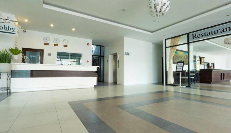 Chatkaew Hill Hotel & Residence