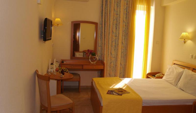Iraklitsa Beach Hotel