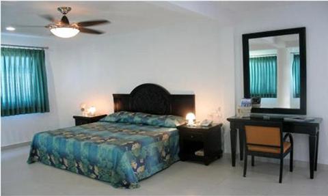 Hotel Del Sol