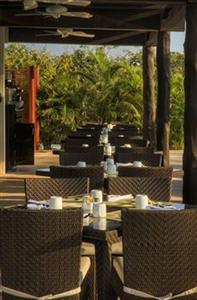 Ocean Breeze Riviera Maya