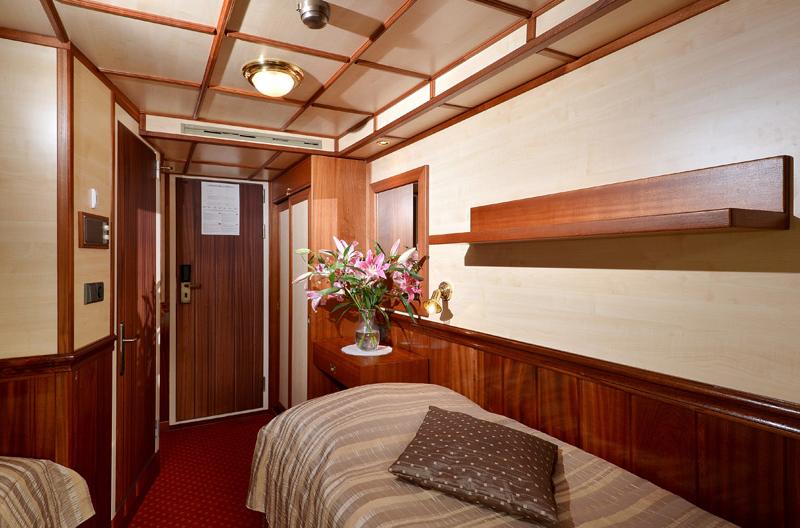 Florentina Boat Hotel