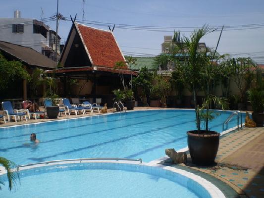 Suppamitr Villa