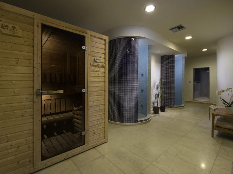 Fortuna Kassandra 3*