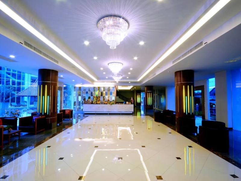 Crystal Palace Pattaya