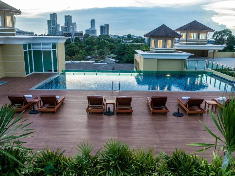 Crystal Palace Pattaya