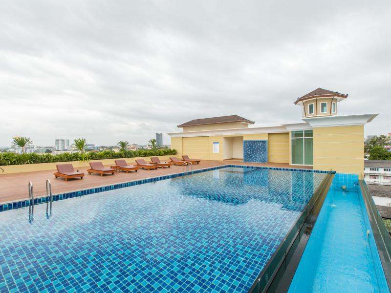 Crystal Palace Pattaya